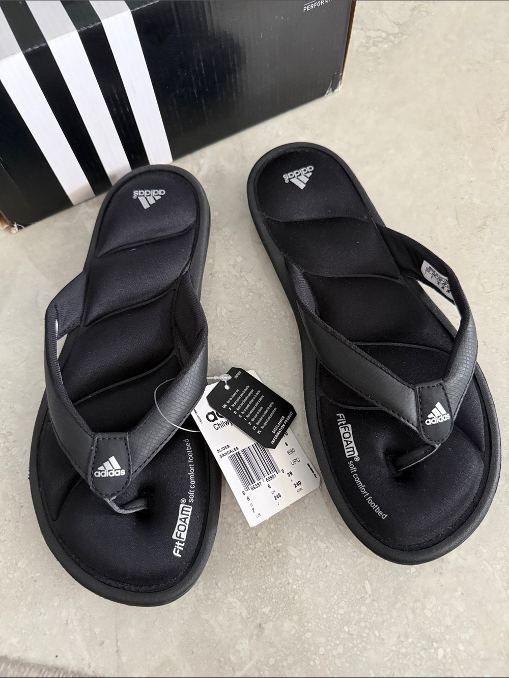 adidas Black Women’s FitFOAM™ Chilwyanda FF W Thong Flip Flops Slides Sz 7 NEW! - Picture 4 of 10